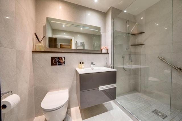 Tallest Building In The City Centre Sleeps 5 Incredible City Mountain And Lagan Views Belfast Exterior foto