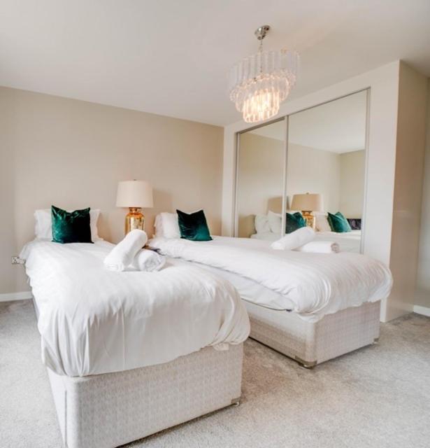 Tallest Building In The City Centre Sleeps 5 Incredible City Mountain And Lagan Views Belfast Exterior foto